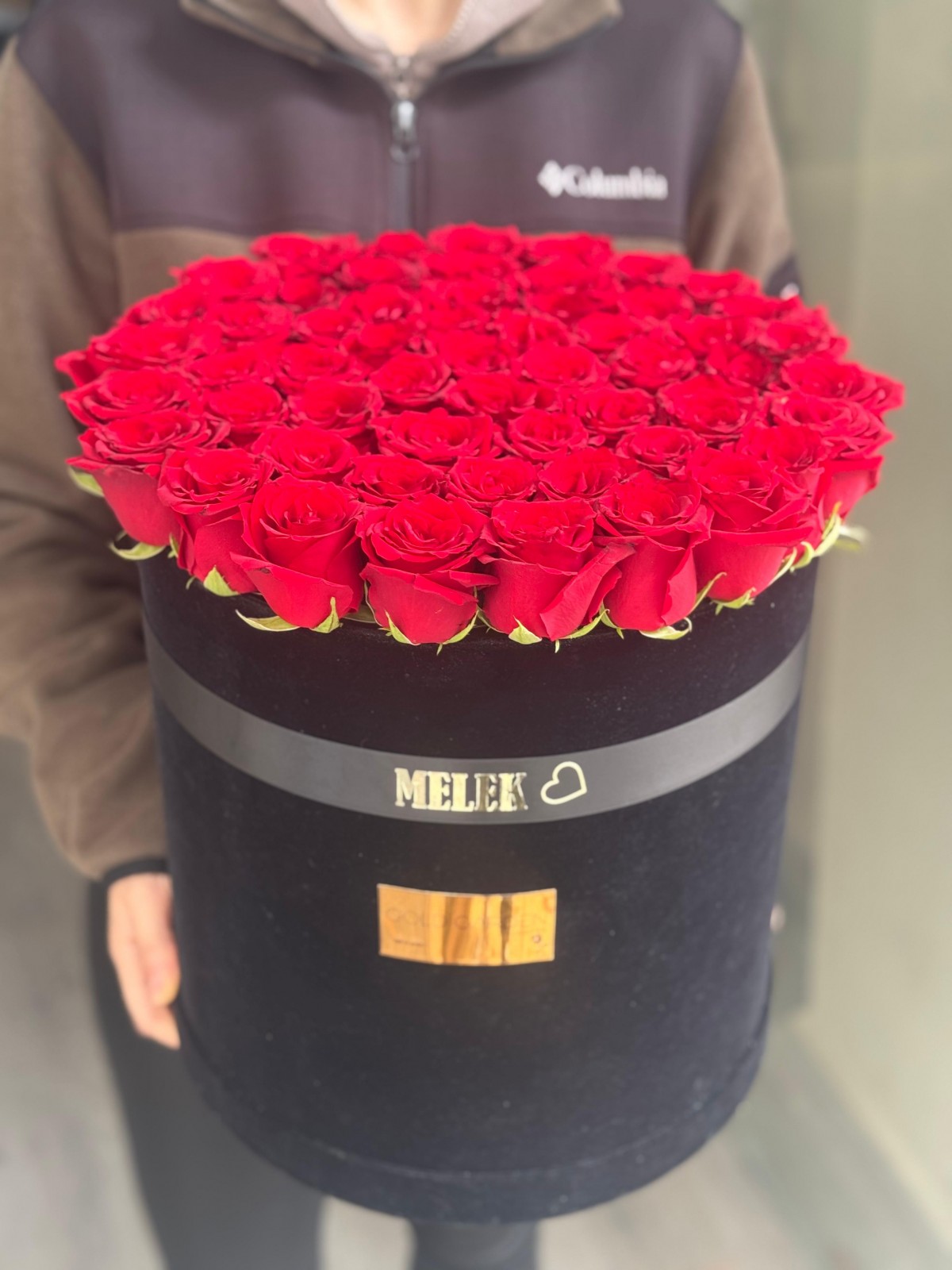 Lüks Kadife Kutuda Kırmızı Güller