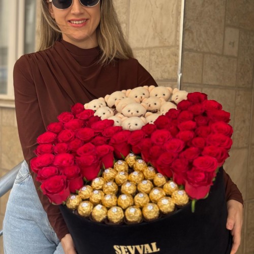 Kadife Kutuda Gül.Çikolata ve Ayıcık