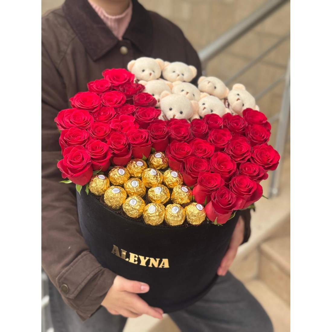 Kadife Kutuda Gül.Çikolata ve Ayıcık