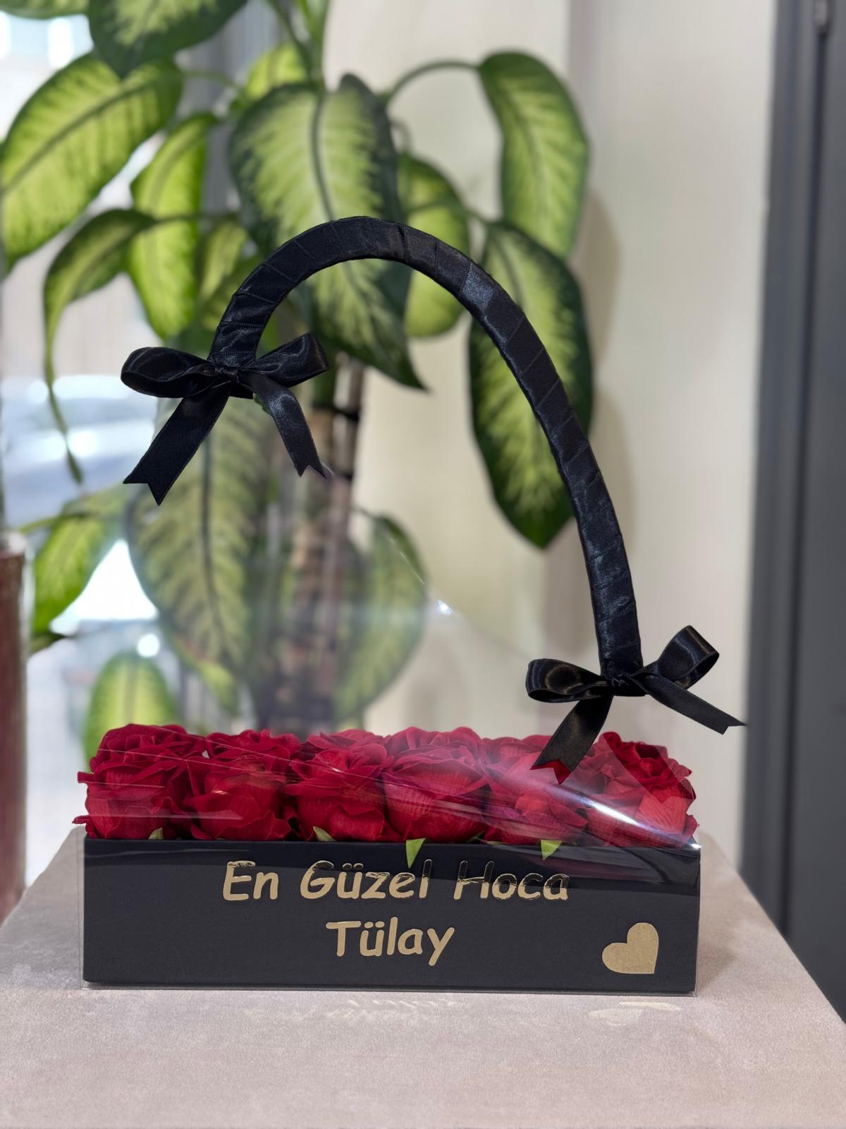 .Kişiye Özel Kutulu Çanta Gül (Yapay)