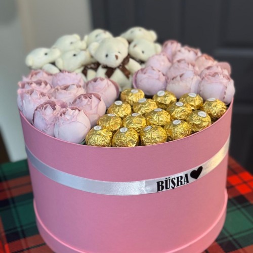 Kişiye Özel Kadınlar Günü Hediyesi P4Ş