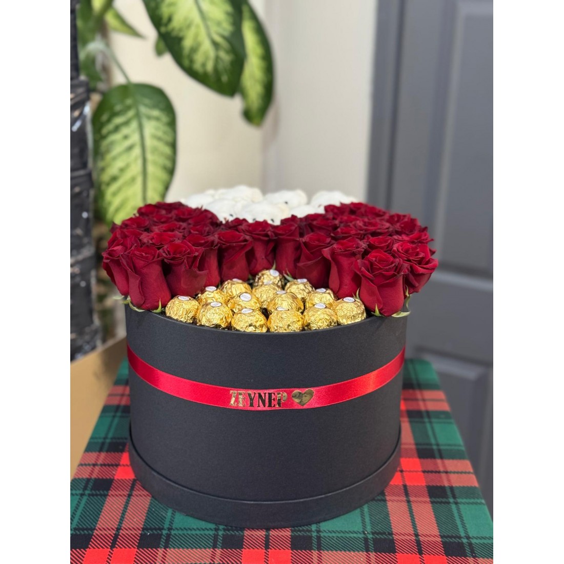 Kişiye Özel Kadınlar Günü Hediyesi LUX S4