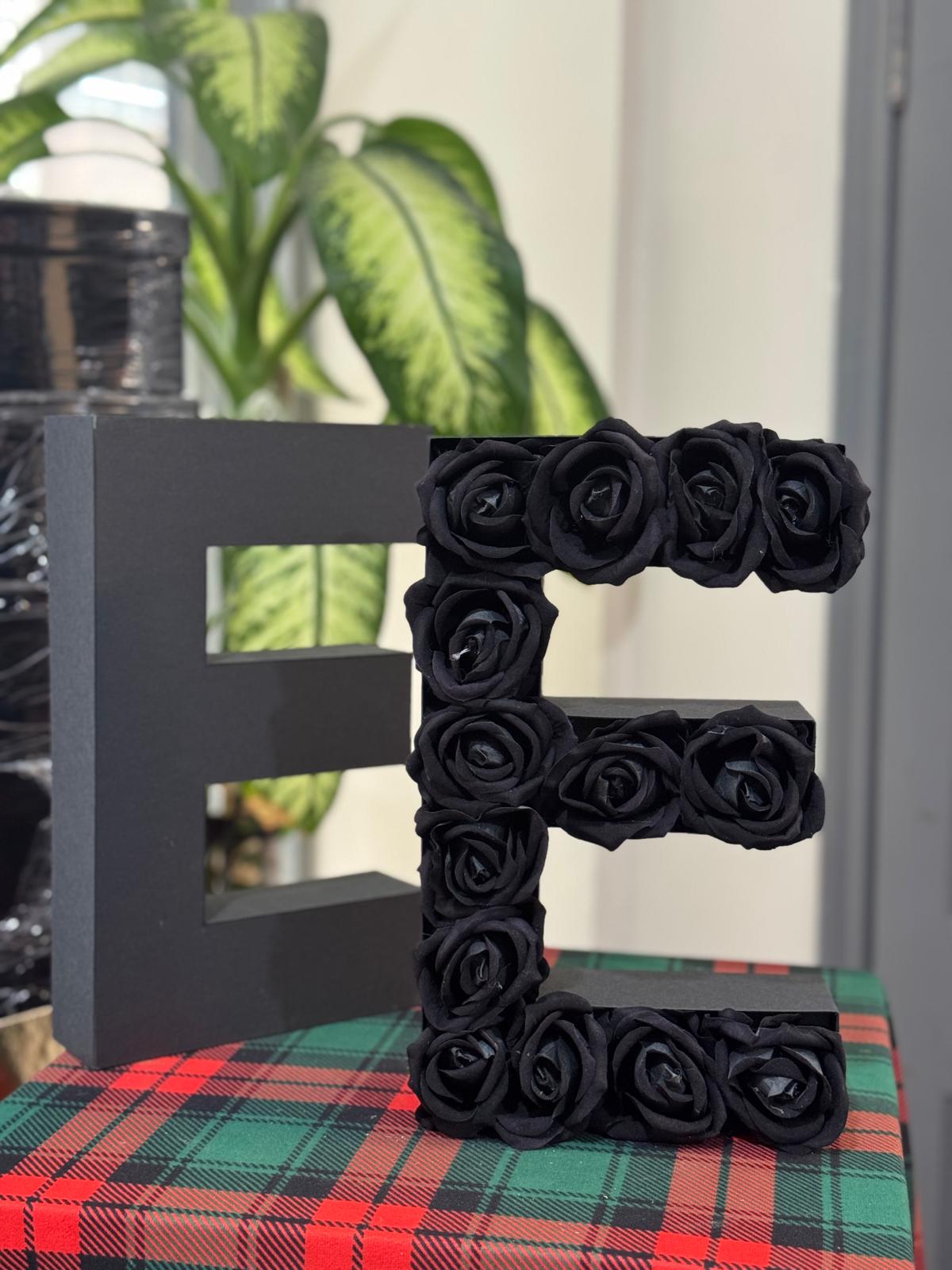 Kişiye Özel Harf Gül (Yapay)