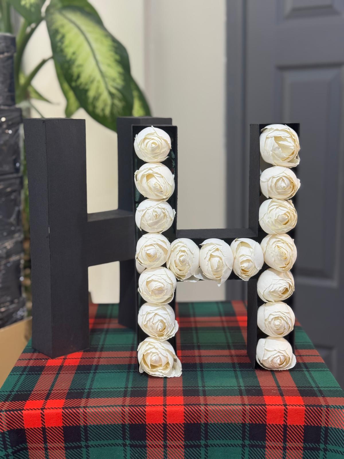 Kişiye Özel Harf Şakayık (Yapay)