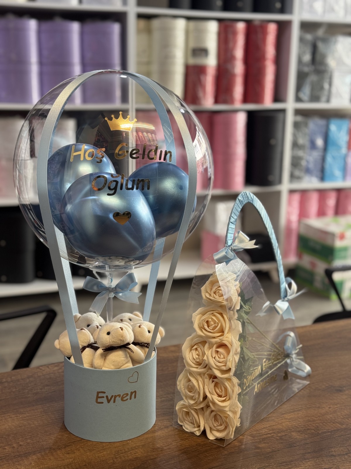 Anne,Bebek 2'li set (Çanta,Balon) Yapay Gül Kalıcı