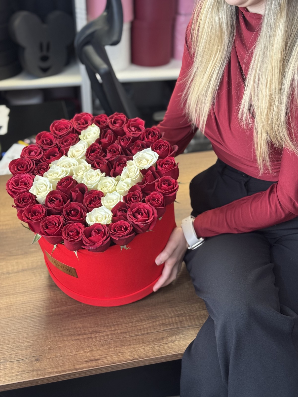 Kişiye Özel Harf Gül Kutusu